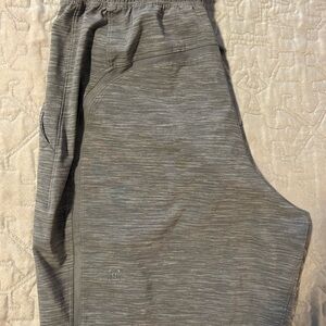 Lululemon pace breaker shorts 7” inseam lined grey